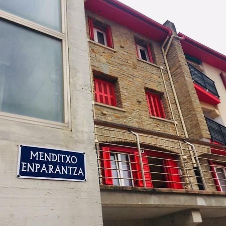 Menditxo- Etxea Apartment Getaria Exterior foto